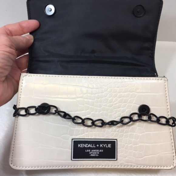 Kendall + Kylie L.A. Studio Handbag Faux Crocodile Leather w/ Chain Light Beige - Picture 6 of 7